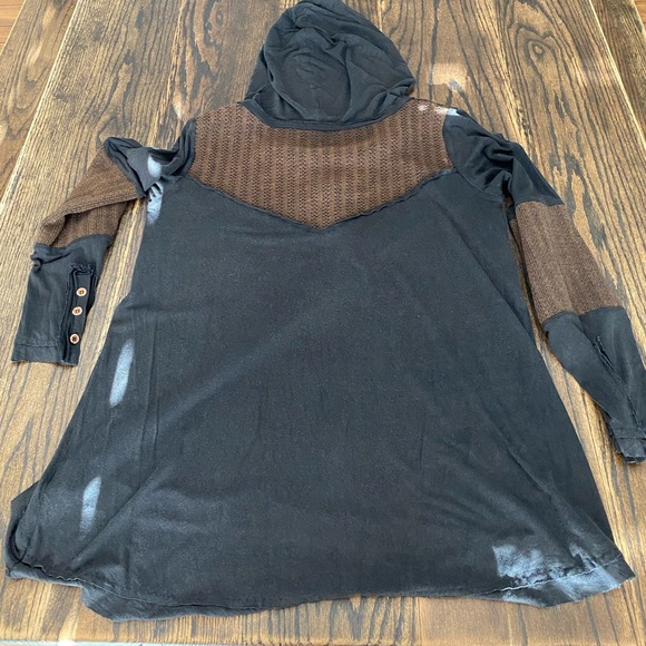 Soft Wash Hoodie Top - Picture 9 of 16